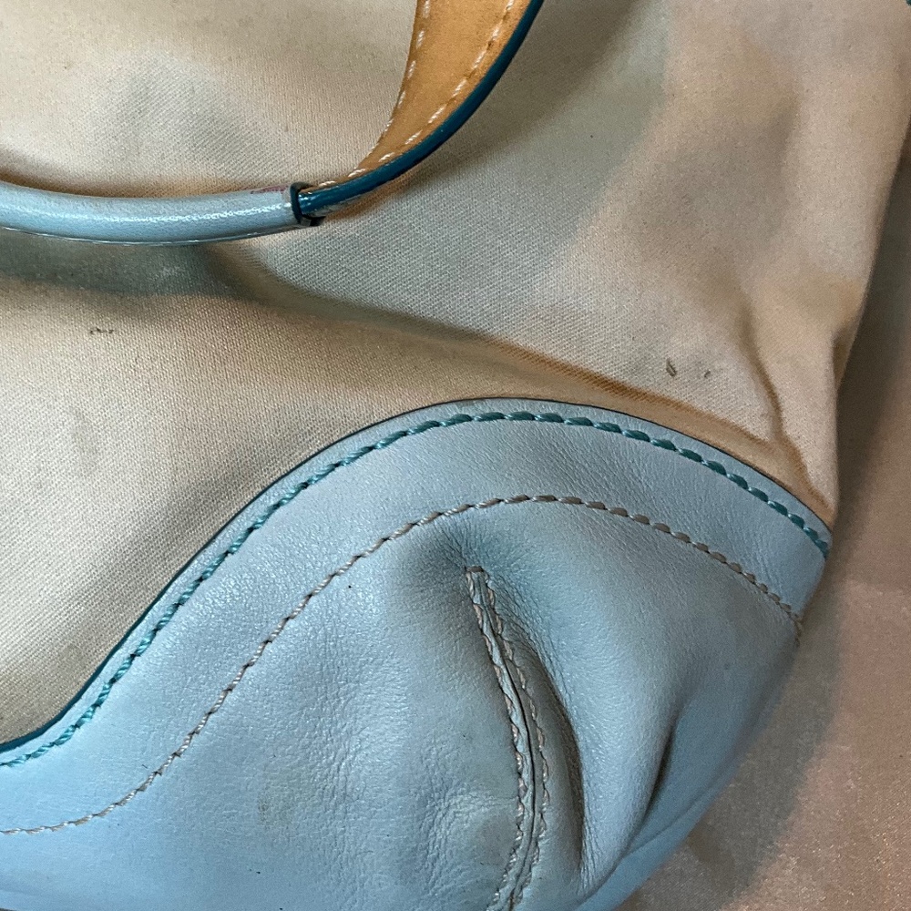 Vintage Coach handbag, beige material & baby blue leather. 10-H8Fa - Picture 10 of 12